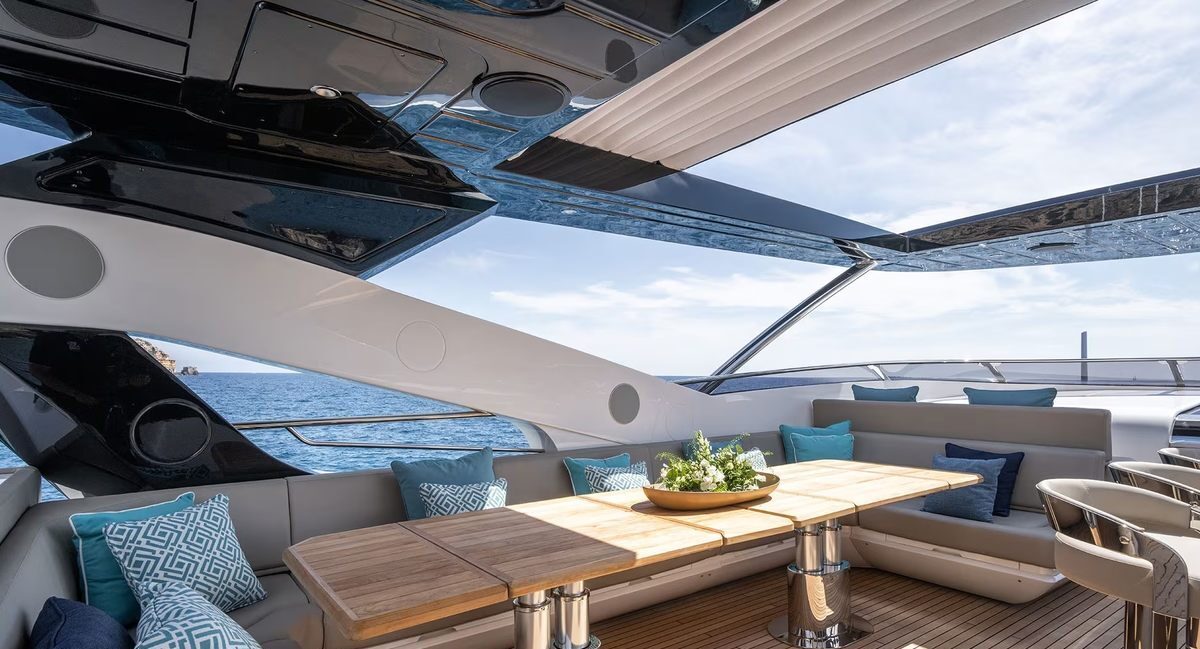 M/Y Lio Black Knight Sunseeker 95 bridge helm station — luxury yacht charter